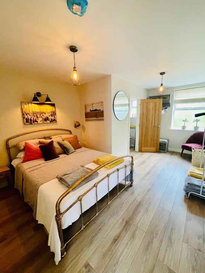 The Art Attic A Stylish Boutique Apartment Билт-Уэлс Экстерьер фото